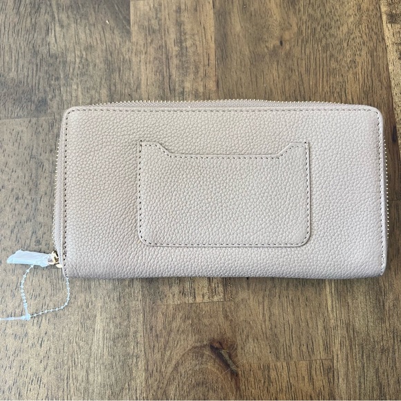 Lodis Cream Textured Leather Wallet - Picture 2 of 7
